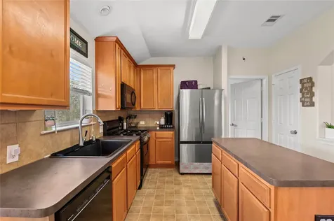 878 Driftwood Lane La Marque TX 77568