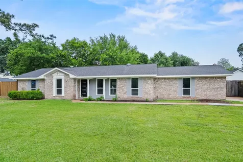6646 Bayou View Drive Houston TX 77091