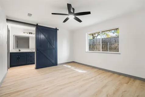 6646 Bayou View Drive Houston TX 77091