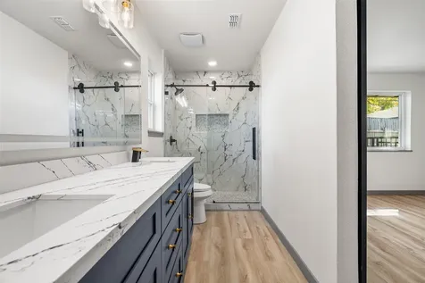 6646 Bayou View Drive Houston TX 77091