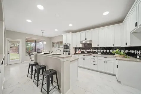 714 Coggins Point Way Sugar Land TX 77479