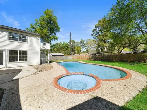 715 Saint Andrews Road Kingwood TX 77339