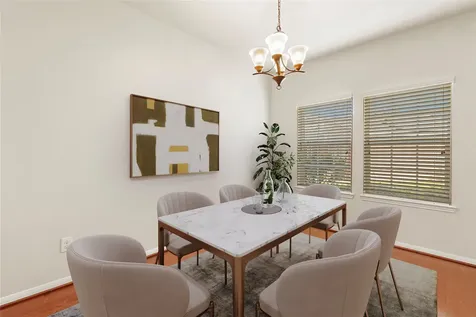 1708 Claremont Garden Circle Houston TX 77047
