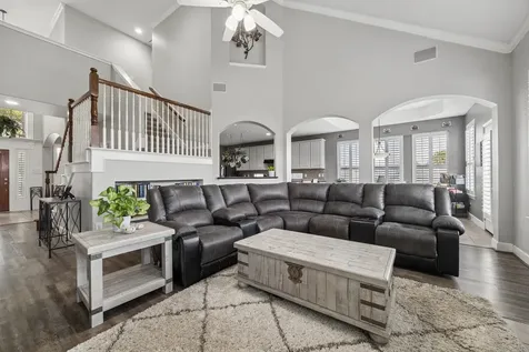 5102 Hidden Brook Lane League City TX 77573