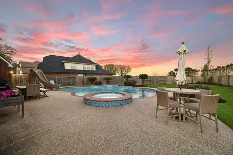 5102 Hidden Brook Lane League City TX 77573
