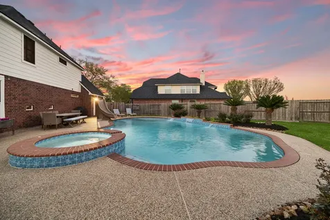 5102 Hidden Brook Lane League City TX 77573