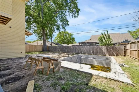 1510 Chantilly Lane Houston TX 77018
