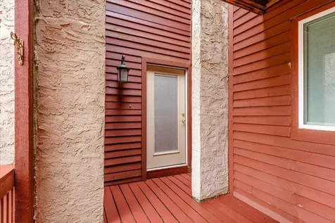 18 Antilles Lane Nassau Bay TX 77058