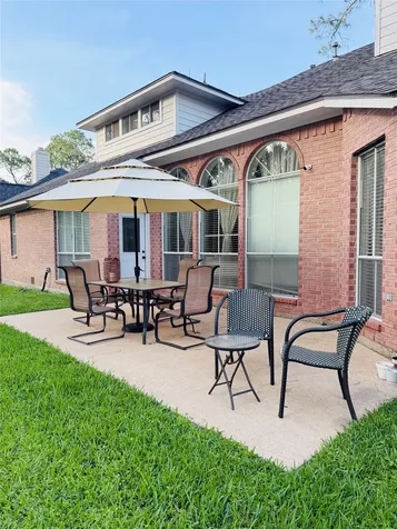 3915 Cinnamon Fern Court Houston TX 77059