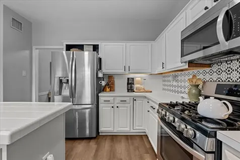 311 Welford Lane Highlands TX 77562