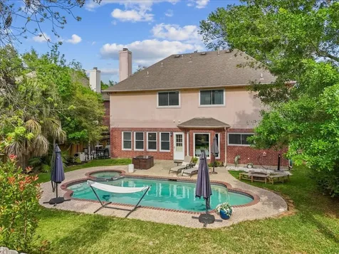 311 Welford Lane Highlands TX 77562
