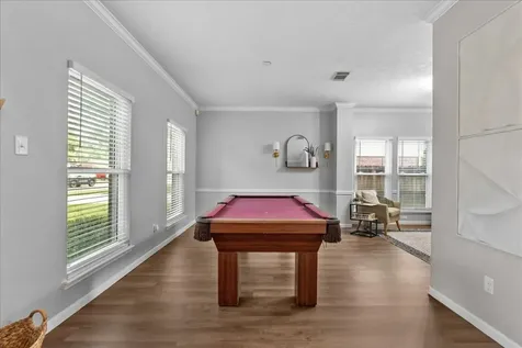 311 Welford Lane Highlands TX 77562