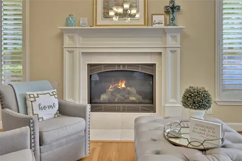 2814 S Cotswold Manor Drive Kingwood TX 77339