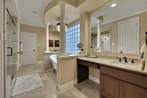 2814 S Cotswold Manor Drive Kingwood TX 77339