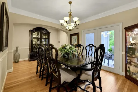 2814 S Cotswold Manor Drive Kingwood TX 77339