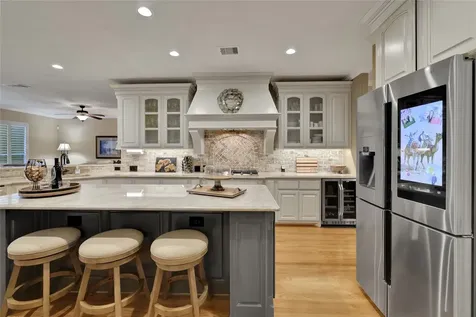 2814 S Cotswold Manor Drive Kingwood TX 77339