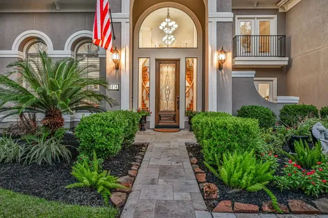 2814 S Cotswold Manor Drive Kingwood TX 77339