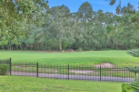 2814 S Cotswold Manor Drive Kingwood TX 77339