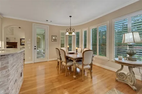 2814 S Cotswold Manor Drive Kingwood TX 77339