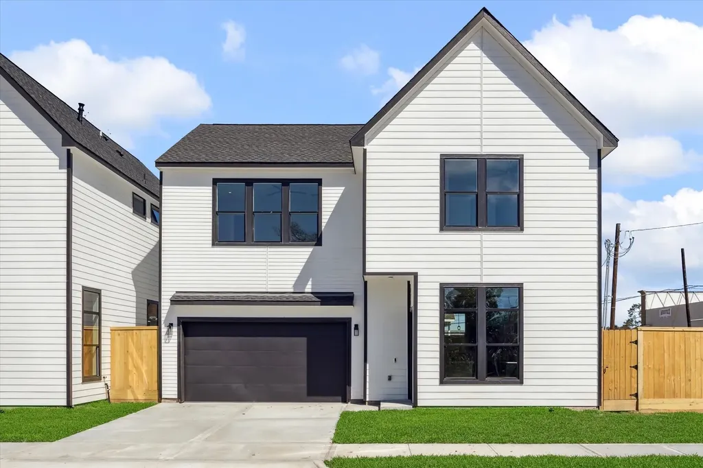 5613 Leonard Street Houston TX 77023