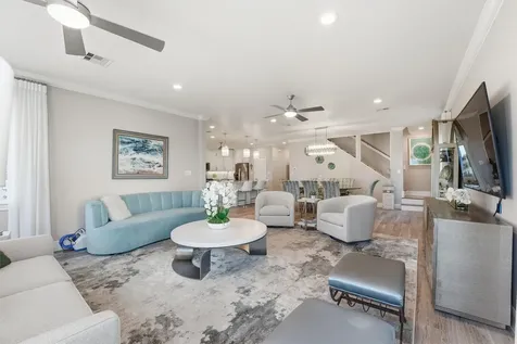 438 Amanda Circle Tiki Island TX 77554