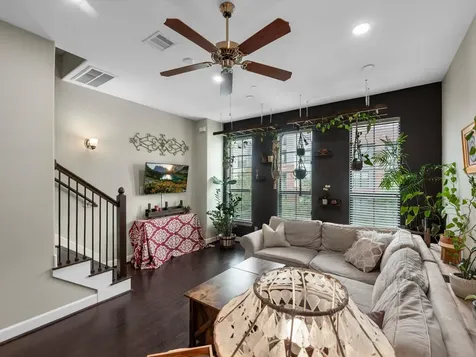 2110 Shearn Street 6 Houston TX 77007