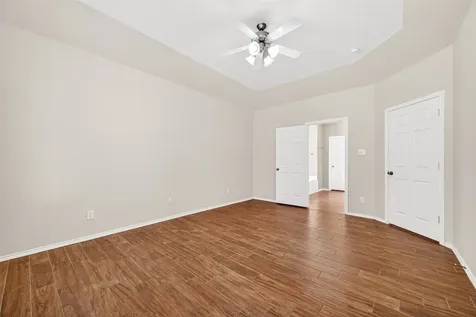 17611 Haywood Oaks Drive Houston TX 77095