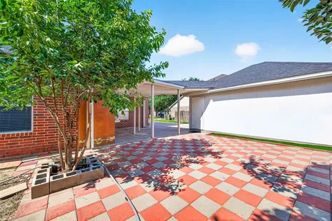 17611 Haywood Oaks Drive Houston TX 77095