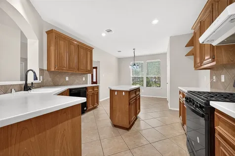 17611 Haywood Oaks Drive Houston TX 77095