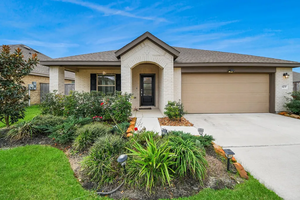 14230 Elrington Hollow Trail Rosharon TX 77583