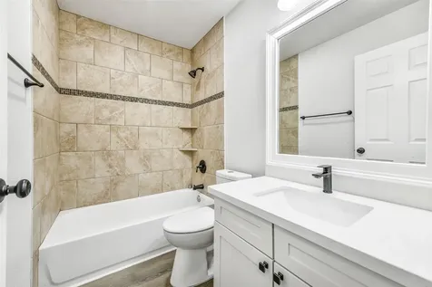 3813 Teakwood Drive La Porte TX 77571