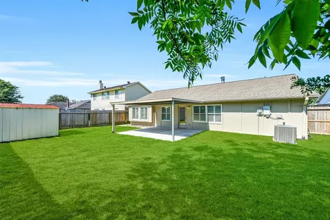 3813 Teakwood Drive La Porte TX 77571