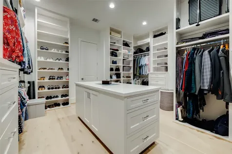 1918 Woodhead Street Houston TX 77019