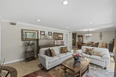 707 Scenic Drive Baytown TX 77521