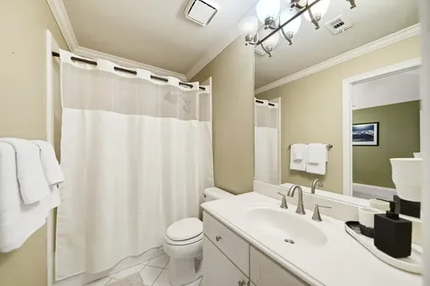 43 Harbor View Drive Sugar Land TX 77479