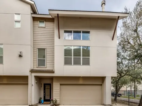 5219 Kiam Street F Houston TX 77007