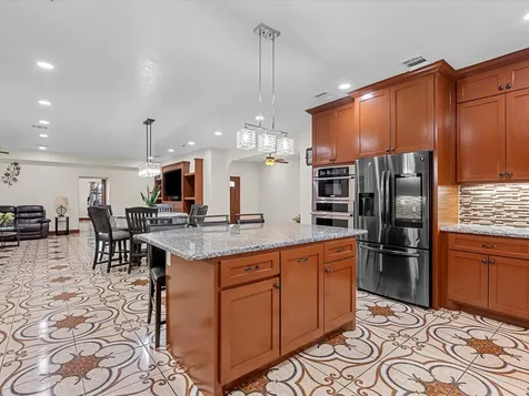 886 Zilss Road La Grange TX 78945