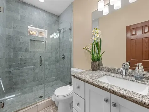 886 Zilss Road La Grange TX 78945
