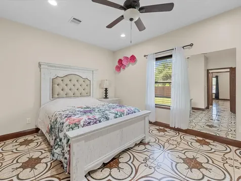 886 Zilss Road La Grange TX 78945