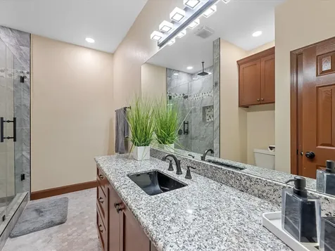 886 Zilss Road La Grange TX 78945