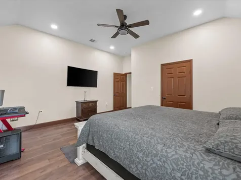 886 Zilss Road La Grange TX 78945