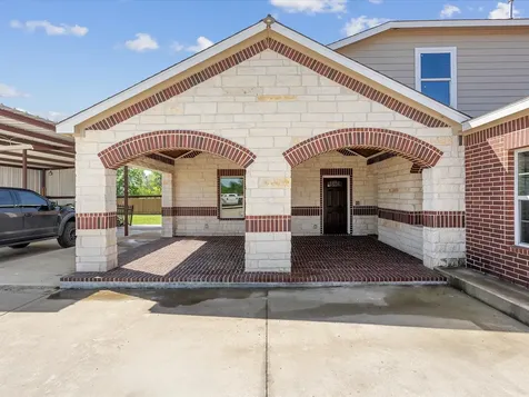 886 Zilss Road La Grange TX 78945
