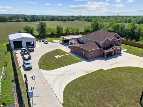 886 Zilss Road La Grange TX 78945