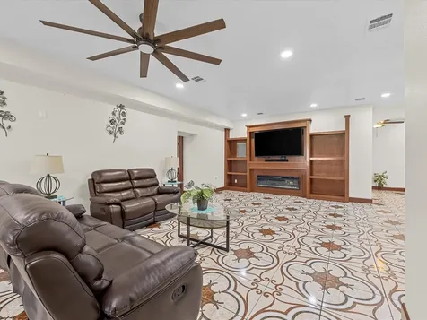 886 Zilss Road La Grange TX 78945