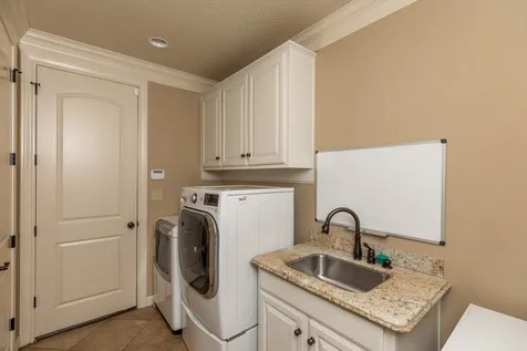 3525 Caffin Drive Beaumont TX 77706