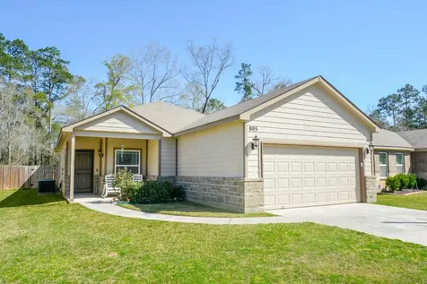 805 Willow Avenue Cleveland TX 77327