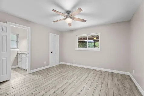703 Barbara Street Tomball TX 77375