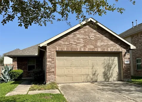 1934 Acorn Glen Trail Fresno TX 77545
