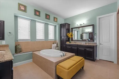 3054 Tradinghouse Creek Lane League City TX 77573