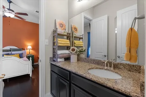 3054 Tradinghouse Creek Lane League City TX 77573